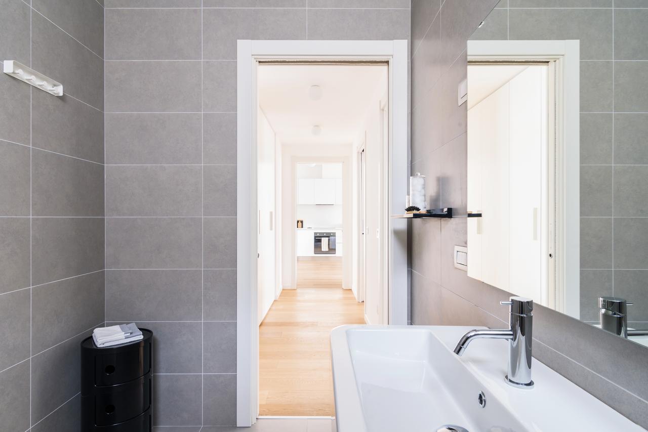 Altido Lovely 1-Bed Flat With Balcony & Free Parking ミラノ エクステリア 写真