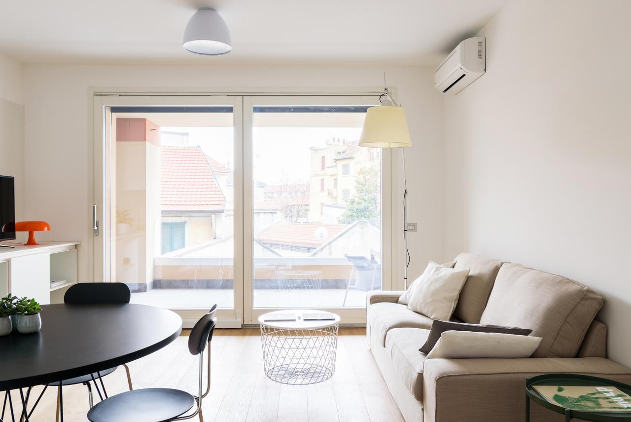 Altido Lovely 1-Bed Flat With Balcony & Free Parking ミラノ エクステリア 写真
